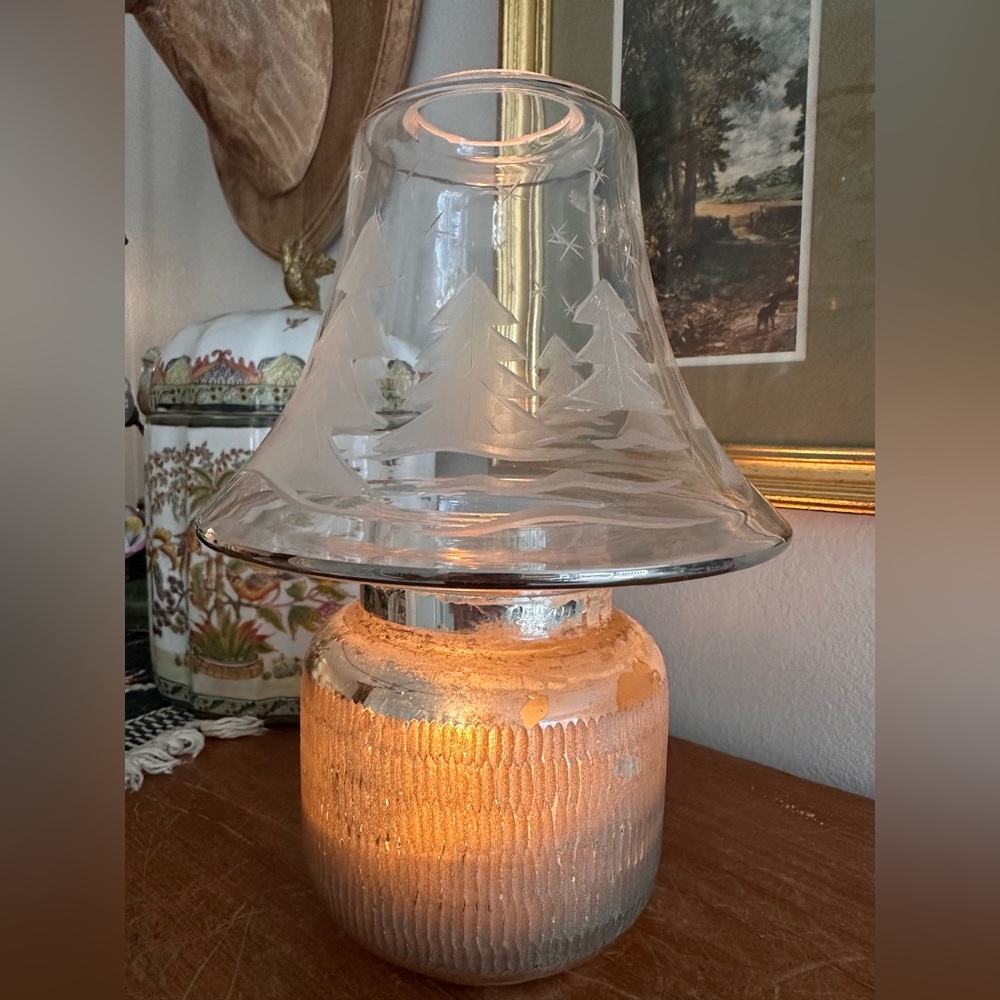 Vintage Etched Glass Christmas Tree Candle Lamp Shade